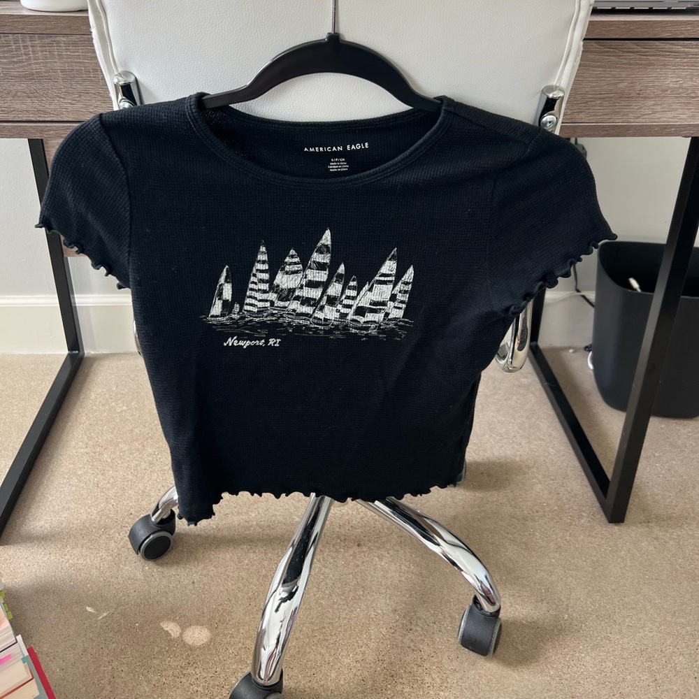 American Eagle ruffled tee